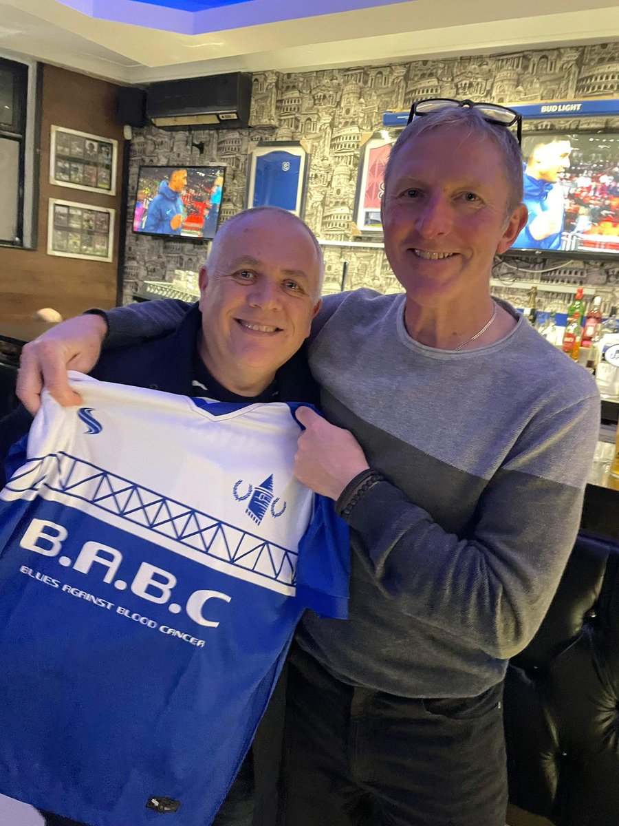 BluesVCancer's tweet photo. Absolute honour to be able to give some of our Blues Against Blood Cancer shirts to @realgarystevens on Friday night. 
Thanks again to @s66sportswear for donating the shirts 💙
#ForeverFour https://t.co/otebu1cgKz