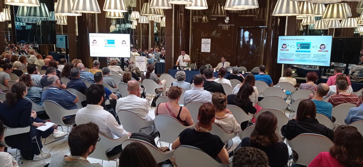 itadinfo's tweet photo. Sessione conclusiva:  insegnare #informatica nella scuola e farlo bene è fondamentale, ma altrettanto importante è creare una #comunità di persone attive e appassionate, come a #itadinfo. https://t.co/ueSw8YbhQe