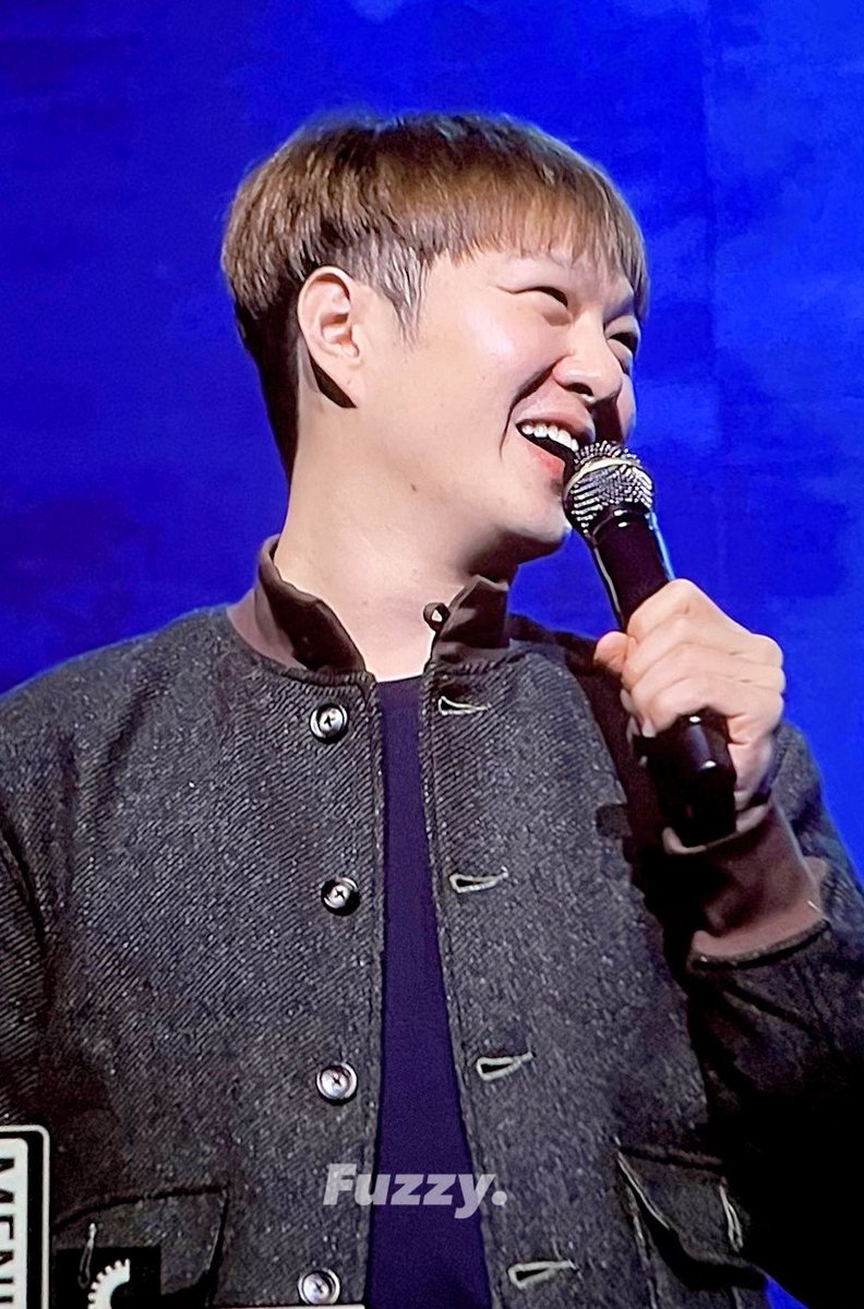 231015 🫳🏻

#비투비 #BTOB #이창섭 #창섭