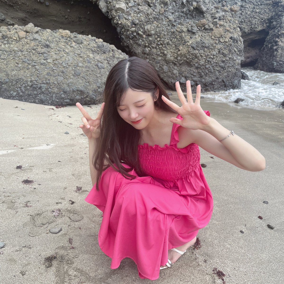 mahiro_y_pls's tweet photo. 25歳になりました！♡

見つけてくれて、応援してくれて
本当にありがとう！！🥰

これからもよろしくね✨✨

#DEARKISS 
#山田まひろ https://t.co/OEQT5kPDnn