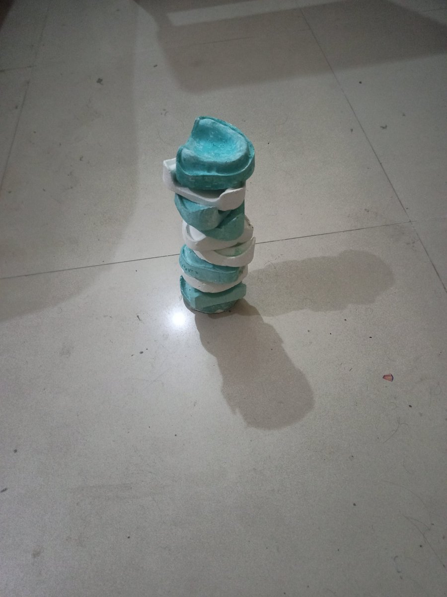 tooth_ka_doc's tweet photo. Nothing bro...just dental students getting ready to play "pithu"😂😂
#dentistry #dentalplaytime #smilearcade https://t.co/kigVwD2l30