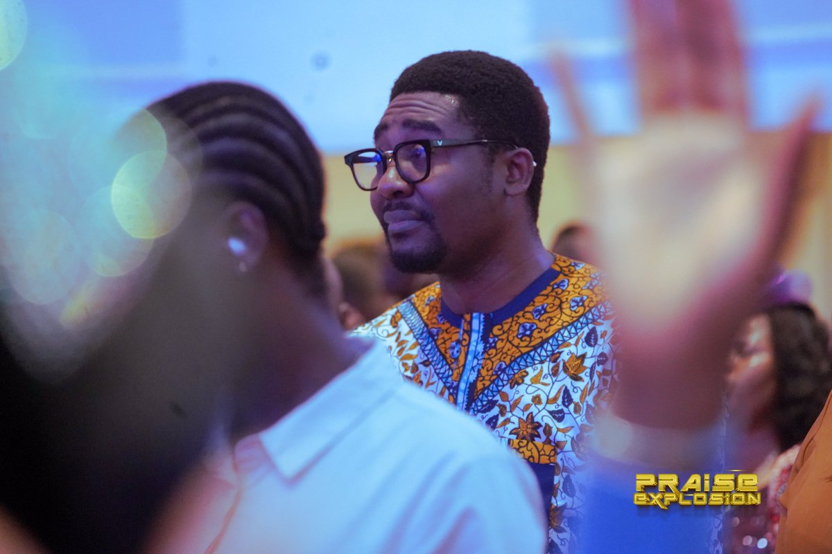 dovetv's tweet photo. PHOTO SPLASH PART 2: PRAISE EXPLOSION.
RCCG DOMINION SANCTUARY ACME
@tehillahchoir
@rccghubchoir
@liliannneji
@beautyobodo
@brownoyitso
#ohprimetv
#PraiseExplosion
#rccgdsaofficial
#Sunday
#DoveTelevision
#dovetv https://t.co/sBFQNgBYYB