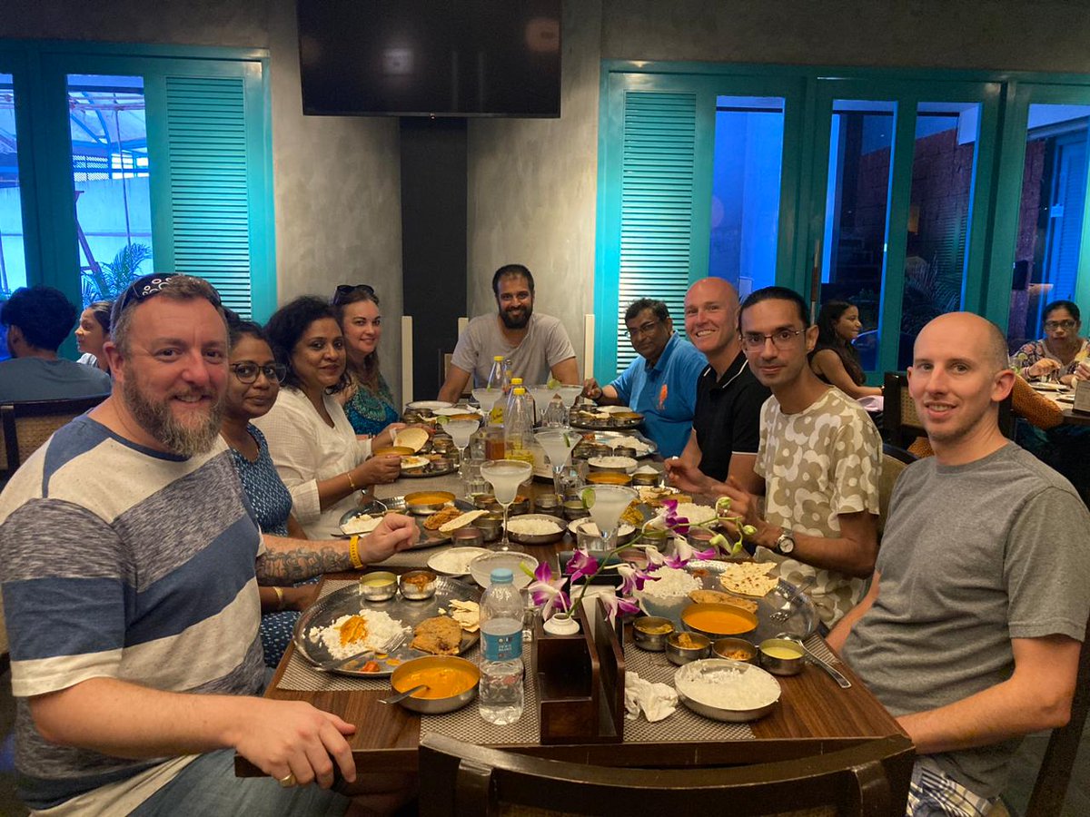 Hewshott tweet media