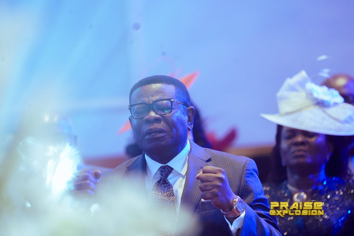 dovetv's tweet photo. PHOTO SPLASH PART 3: PRAISE EXPLOSION. RCCG DOMINION SANCTUARY ACME
@tehillahchoir
@rccghubchoir
@liliannneji
@beautyobodo
@brownoyitso
#ohprimetv
#PraiseExplosion
#rccgdsaofficial
#Sunday
#DoveTelevision
#dovetv https://t.co/0z46ooOq4v