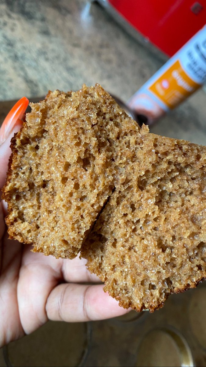 bubu_letlabika5's tweet photo. Bran Muffin 👌🤞🏼 https://t.co/FzrNJxAvbX