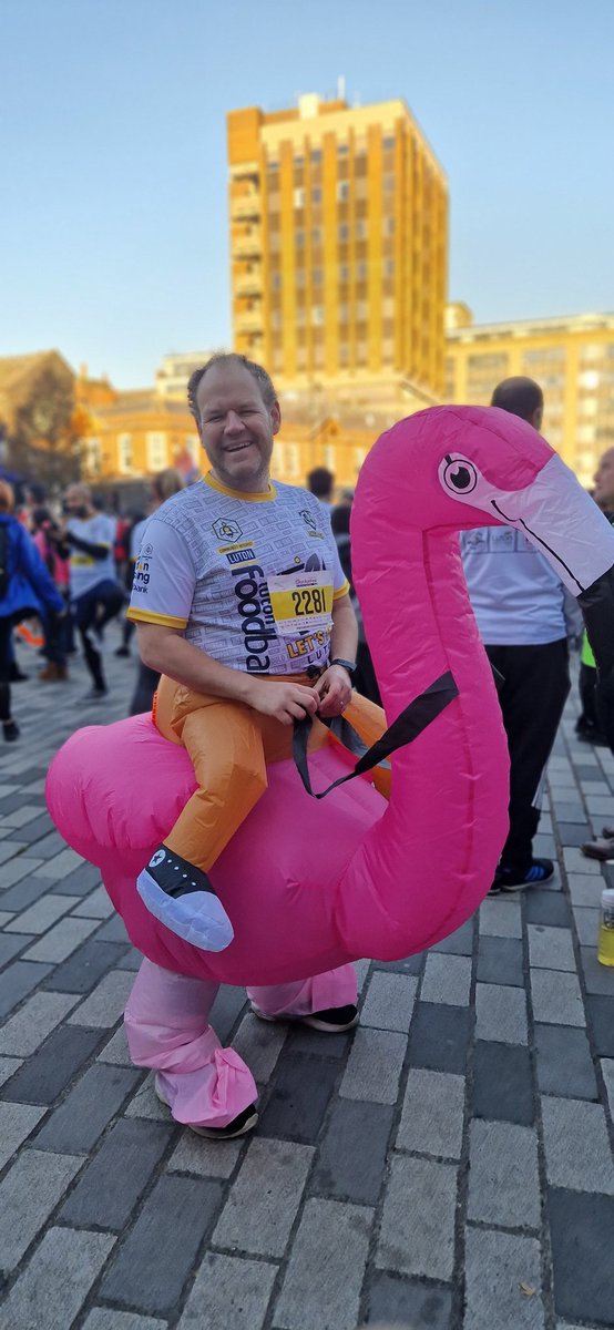 S_eastwood's tweet photo. Great to join the @love_luton run fest today. Me and Frank (the flamingo) made it round in 34mins for the 5k. I'll never run in an inflatable again 🤣 but huge amount made for #LetsFeedLuton campaign and @LutonFoodbank https://t.co/CGWgIjhkXL