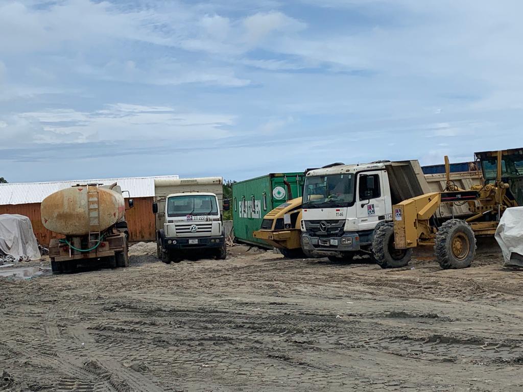 sograns's tweet image. Attention @elegantiyawo 

Gov Fubara does not need to be loud to be heard.
▪︎Projects delivered and ongoing across R S unabated. Inspection of the PHC Ring Road, Opobo Ring Road, Andoni section of Ogoni/Opobo/Nkoro/Andoni Unity Road project.
#SimIsWorking
#SimMediaVolunteers