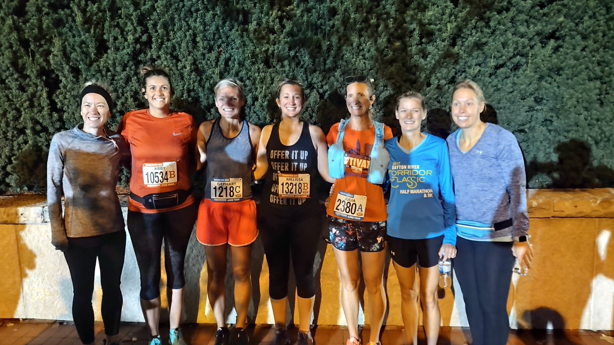 Bergie355's tweet photo. The pride of Fort Loramie to take on the adventure of the Columbus Marathon. https://t.co/D2lxLFGqC9