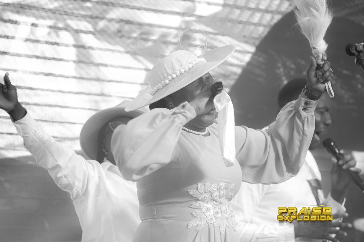 dovetv's tweet photo. PHOTO SPLASH PART 4: PRAISE EXPLOSION.
RCCG DOMINION SANCTUARY ACME
@tehillahchoir
@liliannneji
@beautyobodo
@brownoyitso
#ohprimetv
#PraiseExplosion
#rccgdsaofficial
#Sunday
#DoveTelevision
#dovetv https://t.co/E2ZFnXxZq0