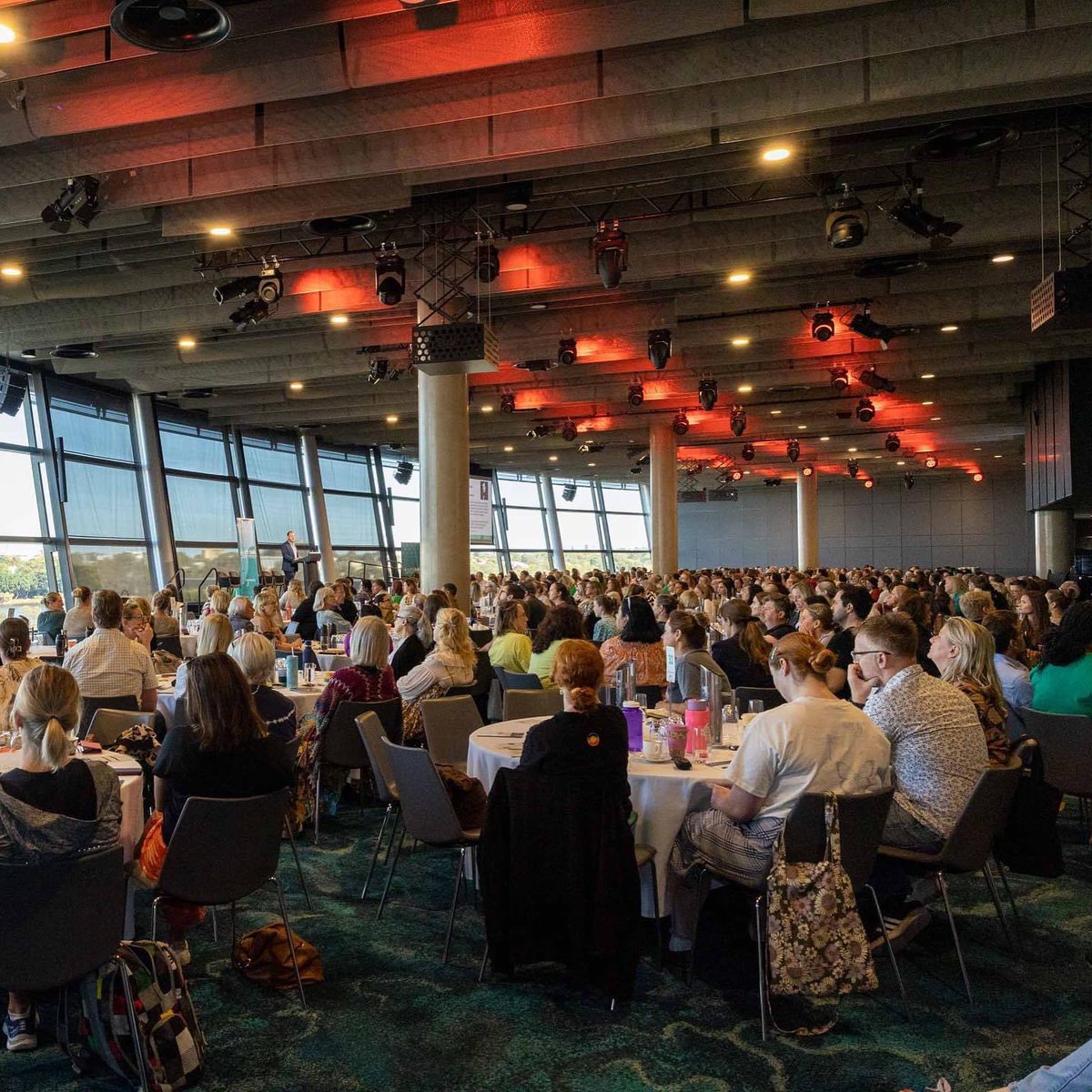 Christine Layton tweet media