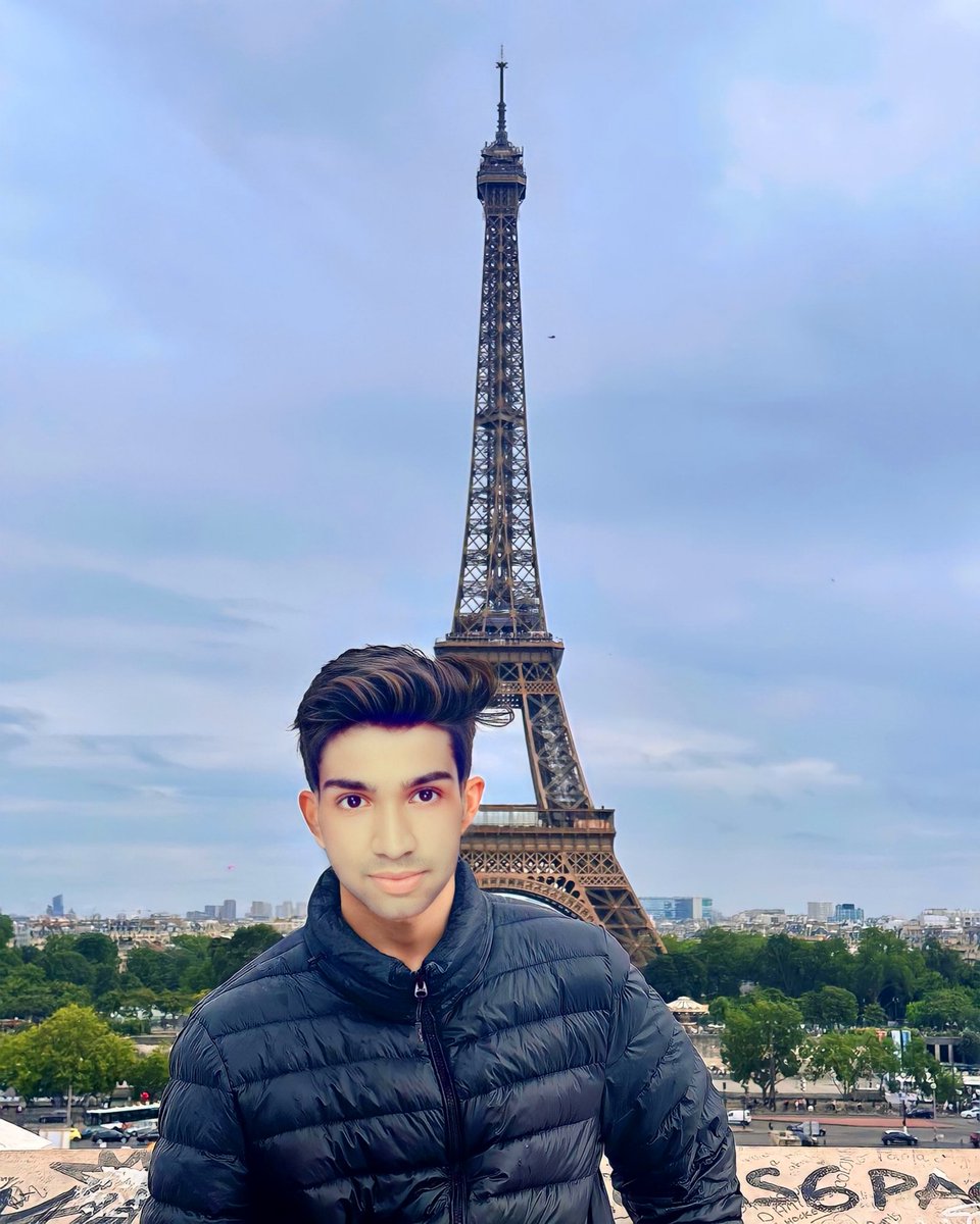 RaichandKartik's tweet image. 💥जिंदगी में हमेशा कोशिश करो लक्ष्य मिले या अनुभव दोनों अनमोल है.💥🥹🫶

#KartikAaryan #beautiful #Acter 
#Bollywood #photo #Best #Super
#India #PaulDanis #HamasTerrorist 
#bollywoodactress #actress #photothelive #Phoenix #PereEgbi