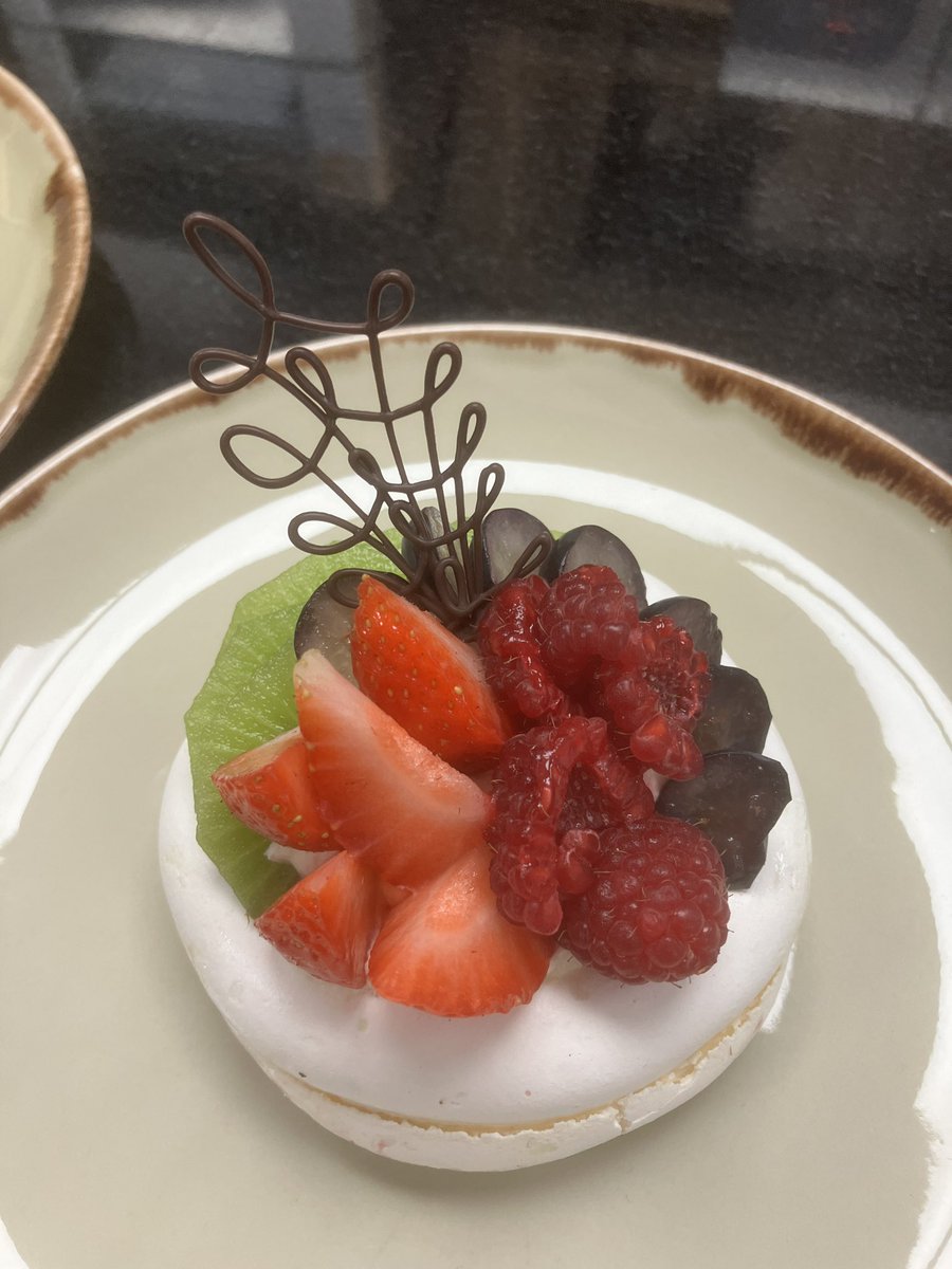 CClarkAcademy's tweet image. It’s all go at the CCA with @Claire_Clark in the house this week treating our new LV2 learners to a Masterclass in Choux pastry and chocolate piping to make run out motifs and practice piping skills to finish Pavlova’s @MKCollege thanks Claire!