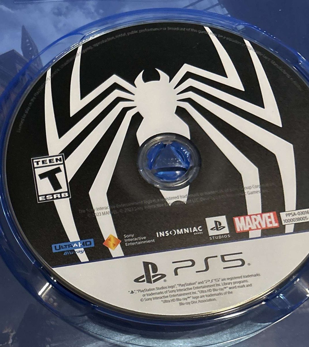 sparking_z_news's tweet photo. for people interested in buying a physical copy of spiderman 2, here's a closer look at the spiderman 2 disc!
#BeVenom #BeAmazing #BeGreater #BeYourSelf #BeSpiderMan #SpiderMan2PS5 #BeGreaterTogether https://t.co/FaRWIcWBsC