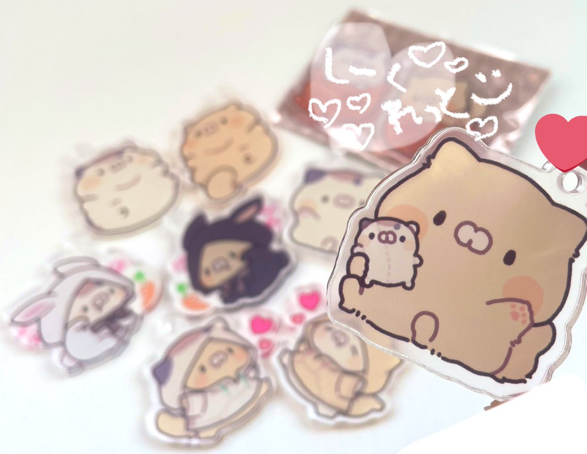 となりのにゃんこ　ミケ　クリーム　2体セット 🌟新グッズ🌟 ・ペアアクリルキーホルダー ミケとクリームのペア