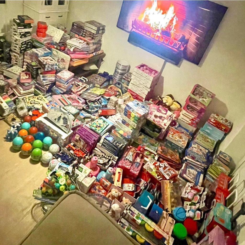 Pyrex Picasso tweet media