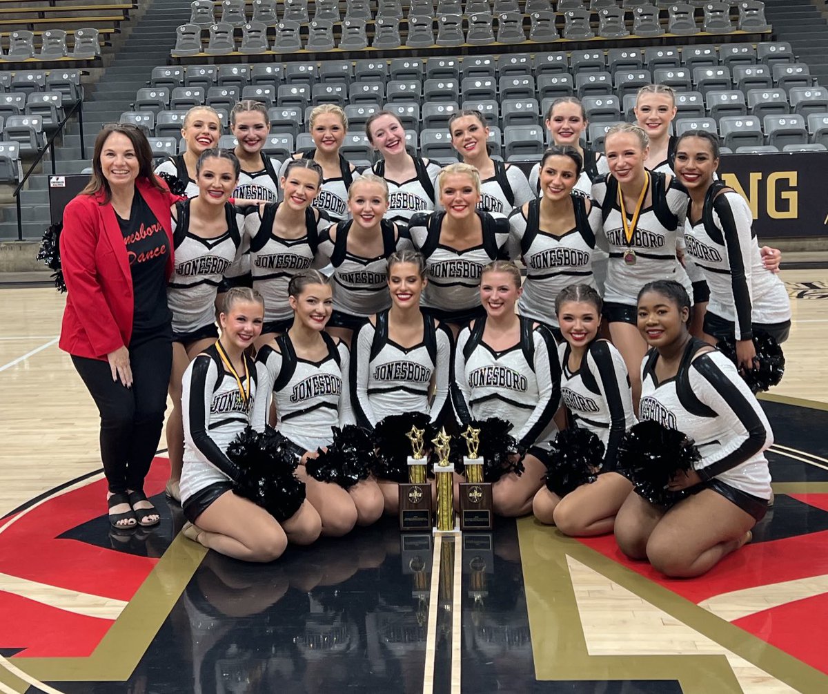 jpsspiritsquads's tweet photo. Congratulations to Jonesboro High Dance Team for receiving 1st place in Pom, Hip Hop and Kick today at the Jonesboro Dance Invatational! Additional awards were Overall Pom technique and Best Choreography Award for their Kick Routine! https://t.co/bPspdixuth