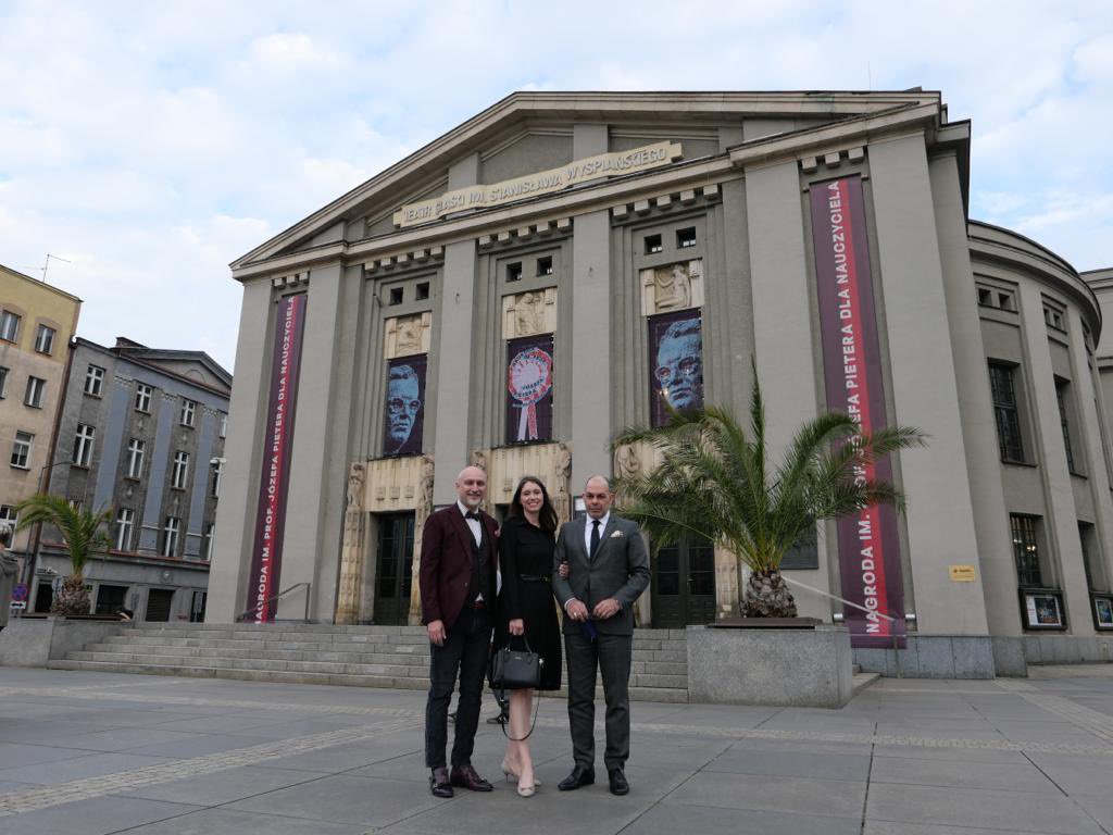 On Poland’s Teachers Day, I had the pleasure and honor of attending the Ceremony of “Prof.Józef Pieter Award for outstanding teacher in Silesia” in Katowice.