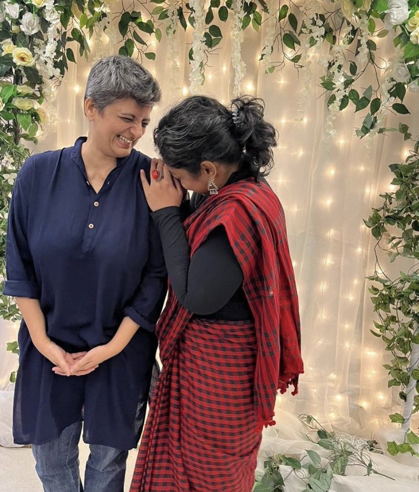 balmaapp's tweet photo. "It's evident Pooja loves to pose while I struggle with it.”

(Well we think, they are both so cute!)

Balma Boo ⭐️ 

#LGBTIQ #lesbians #lovers #love https://t.co/wrcLrT2cJb