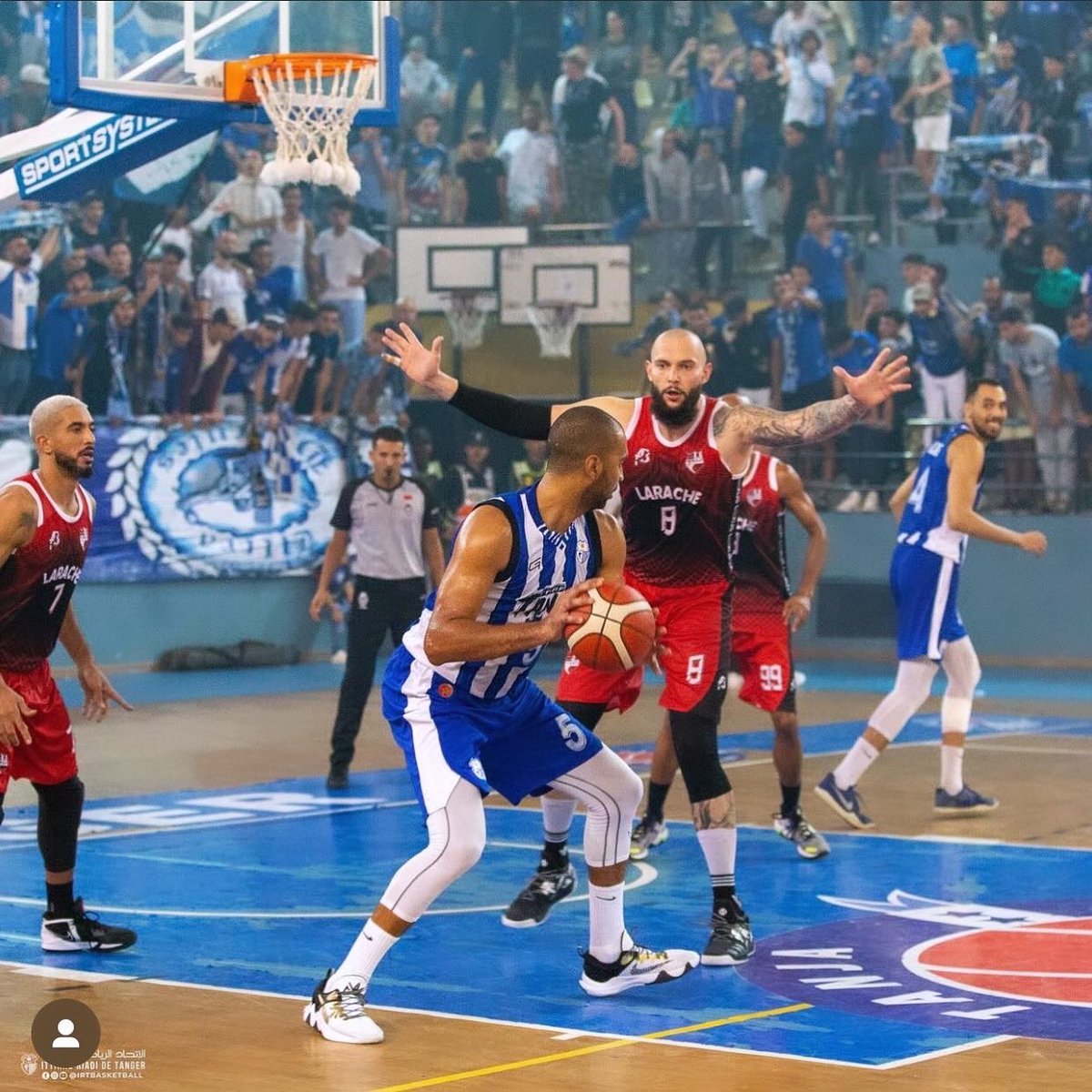 BigNik1995's tweet photo. Beast Mode #basketball #marocco 🦍 https://t.co/wevStiodiu