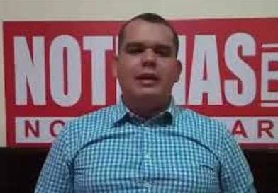 zuricht94's tweet photo. Diosdado mandó a botar a Alcides Colmenares, gerente territorial de Corpoelec en el estado Lara porque lo dejó a oscuras. El mismo que estuvo inmiscuido en un escándalo donde se perdieron 15000 de dólares en unos trabajos con recursos de Corpoelec en el centro comercial Cosmo de Barquisimeto, está será sustituido por el G/B Luis Peña Quevedo OTRO LADRÓN MÁS. 
¿Cuando van a botar a todos los que dejan a los venezolanos sin servicio eléctrico días enteros?