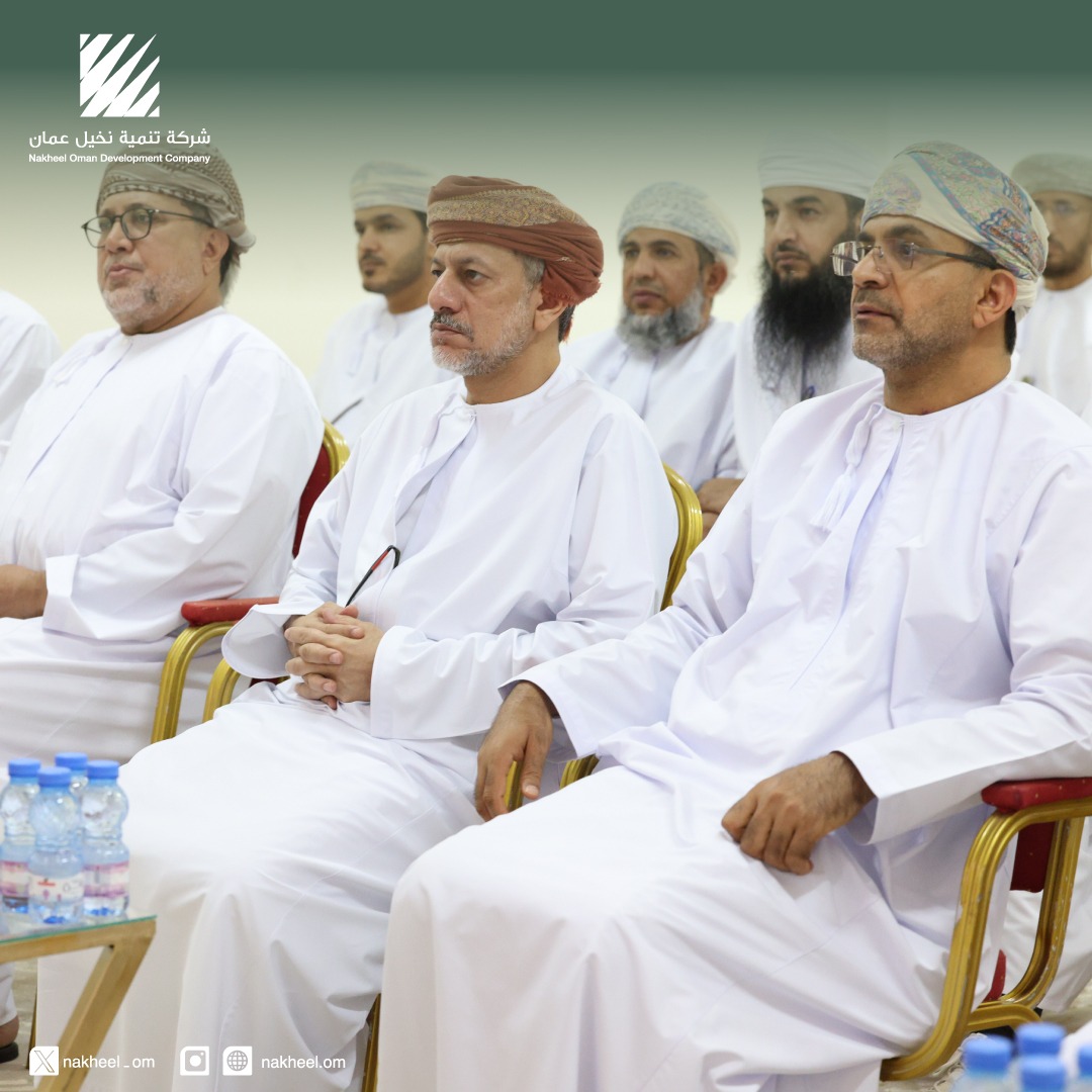 oman_agri's tweet photo. للوصول إلى الحياد الكربوني بحلول عام 2050 ، وتحقيق أهداف الأمن الغذائي ، تدشين أول مشاريع الإعتماد الكربوني لشركة تنمية نخيل عمان وشركة تنمية نفط عمان بزراعة حوالي 30 ألف شجرة ليمون عماني ، وذلك بزيادة قدرها 3000 طن ، مما سيساهم في زيادة إنتاج سلطنة عمان بنسبة %38 من الليمون. https://t.co/gEPbL2CYD5