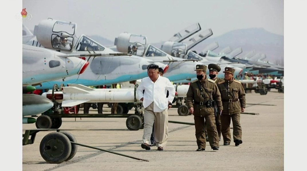 朝鮮人民軍bot tweet media