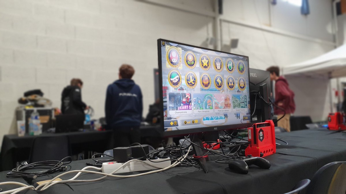 FuturoLAN tweet media