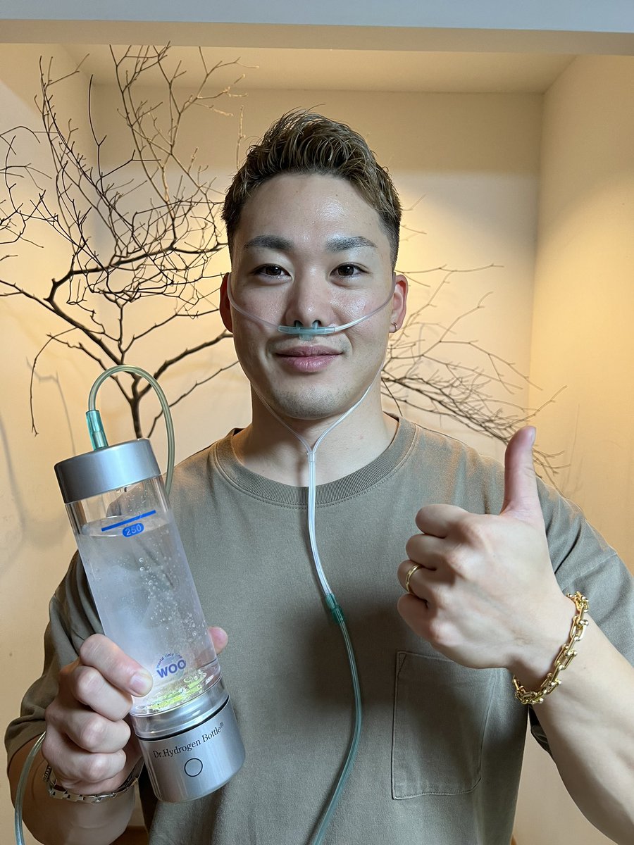 2年前よりサポートしていただいている WOO株式会社より 新しいドクター水素ボトルを 提供していただきました！  毎日使用していて、ちょうどメンテナンスの 時期だったので、本当に助かります！ 次のレースも頑張ります！ #ドクター水素ボトル #水素ガス吸入 #水素 # WOO ...