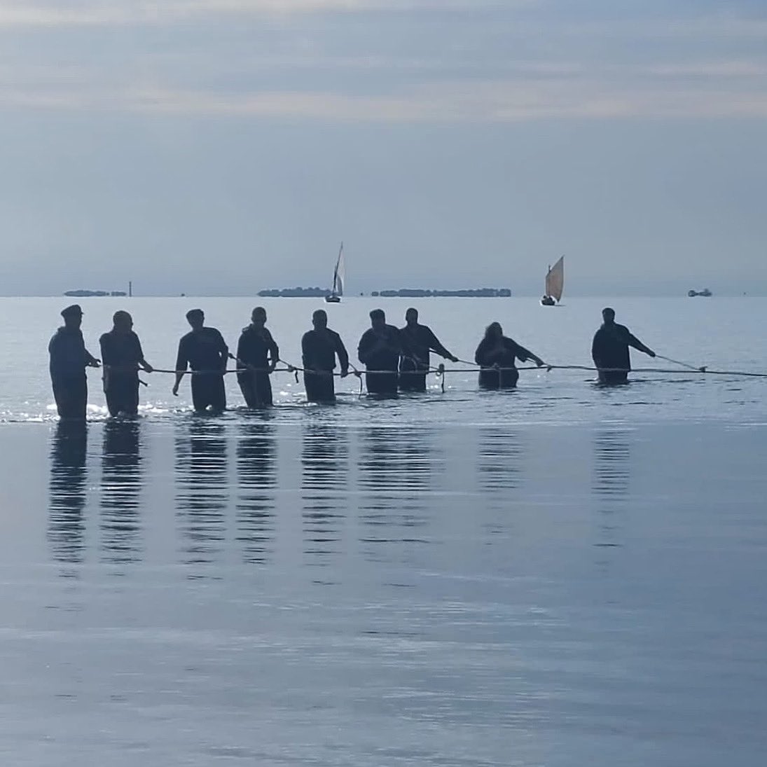 Calada del rossegall. L'art va ser, durant molts anys, una de les poques formes que tenien los rapitencs de guanyar-se la vida.

#ViulosOrígens
#Orígens23
#LaRàpita
#CulturaPopular
#TerresdelEbre