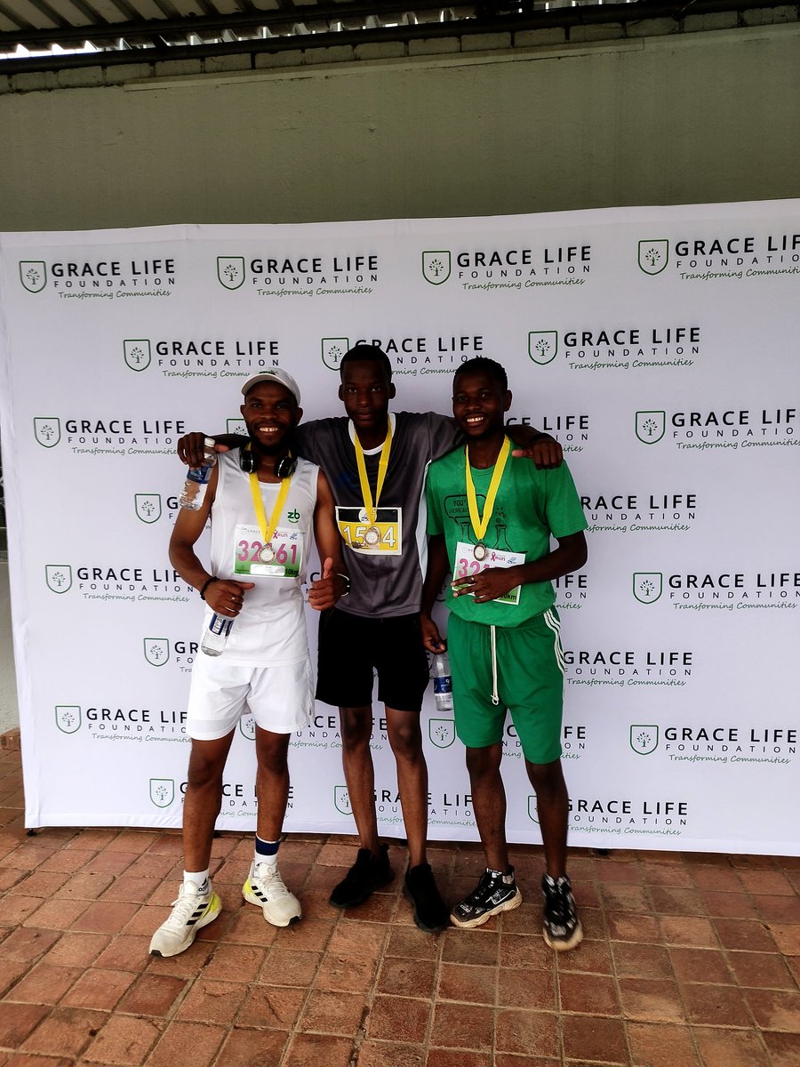 HilaryJNyandoro's tweet image. So today we ran for #Cancer at the half marathon organised by #HAC and @GraceLifeFDN. It's always nice to be back on the road and do what we love #RunTheDistance @zb_foryou @antomukuwa @anomutefura