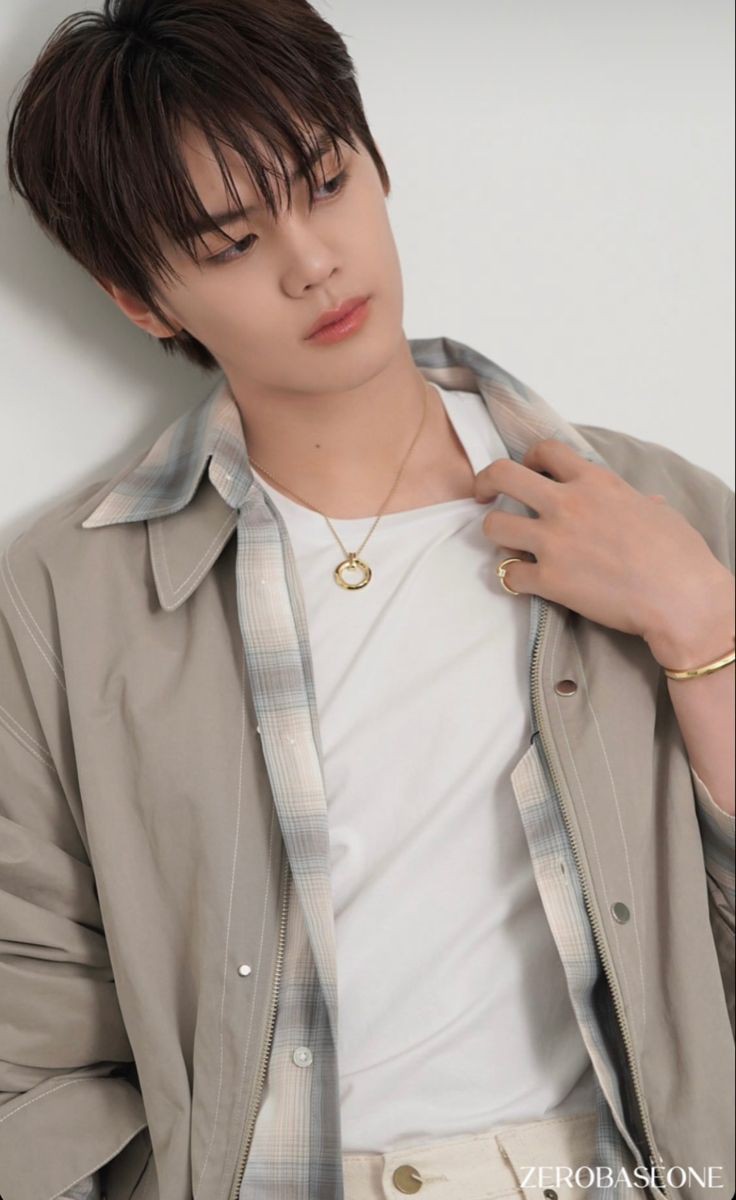 gyuvinght's tweet photo. Smell like                                     Hello,
a baby.                                          baby. https://t.co/YwivS0YaGc