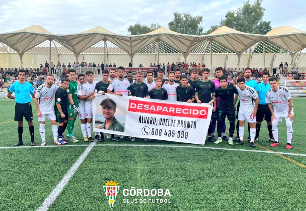 canblanquiverde's tweet photo. 🅵🅸🅽🅰🅻
#UtreraCCFB 4️⃣-2️⃣
Derrota en el descuento para el #CCFB. Los blanquiverdes se adelantaron hasta 2 veces en el marcador (en el 88' iban 1-2).
⚽ Pp
⚽ Marc Esteban
#futmasc #TerceraRFEF #CCFlive https://t.co/JHwwaf3MSU