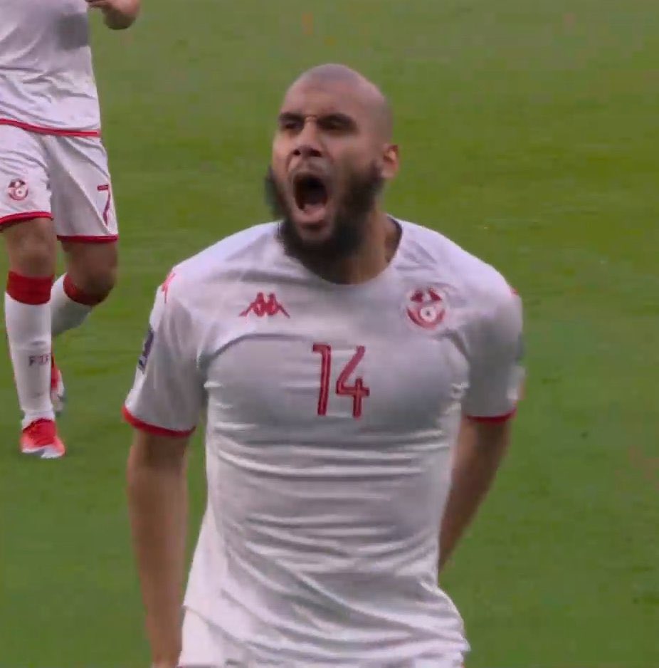 Scoulino's tweet photo. L’histoire ne retiendra pas que les trophées, les buts et les assists. L’histoire retiendra également (et surtout) les positions de certains contre l’injustice. 

Free Palestine. Full support Aïssa Laidouni, shame on you « Mo » Salah. 

🇹🇳✌️ https://t.co/Vc2JVeBJ2J