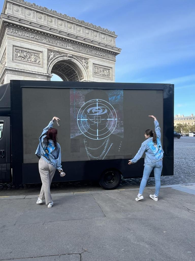 CAN'T YOU SEE THE WANTED SIGN

#ATEEZ #MCOUNTDOWNinFRANCE #AteezinParis 
#에이티즈