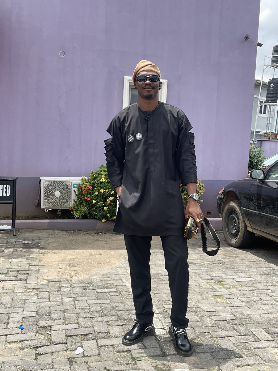 diego_tvm's tweet photo. If I don’t give you, How will you take it ??

✂️ @Moonlightcloth 

#thevibemachine #moonlightman #sundayfunday https://t.co/y49I2qAXL9