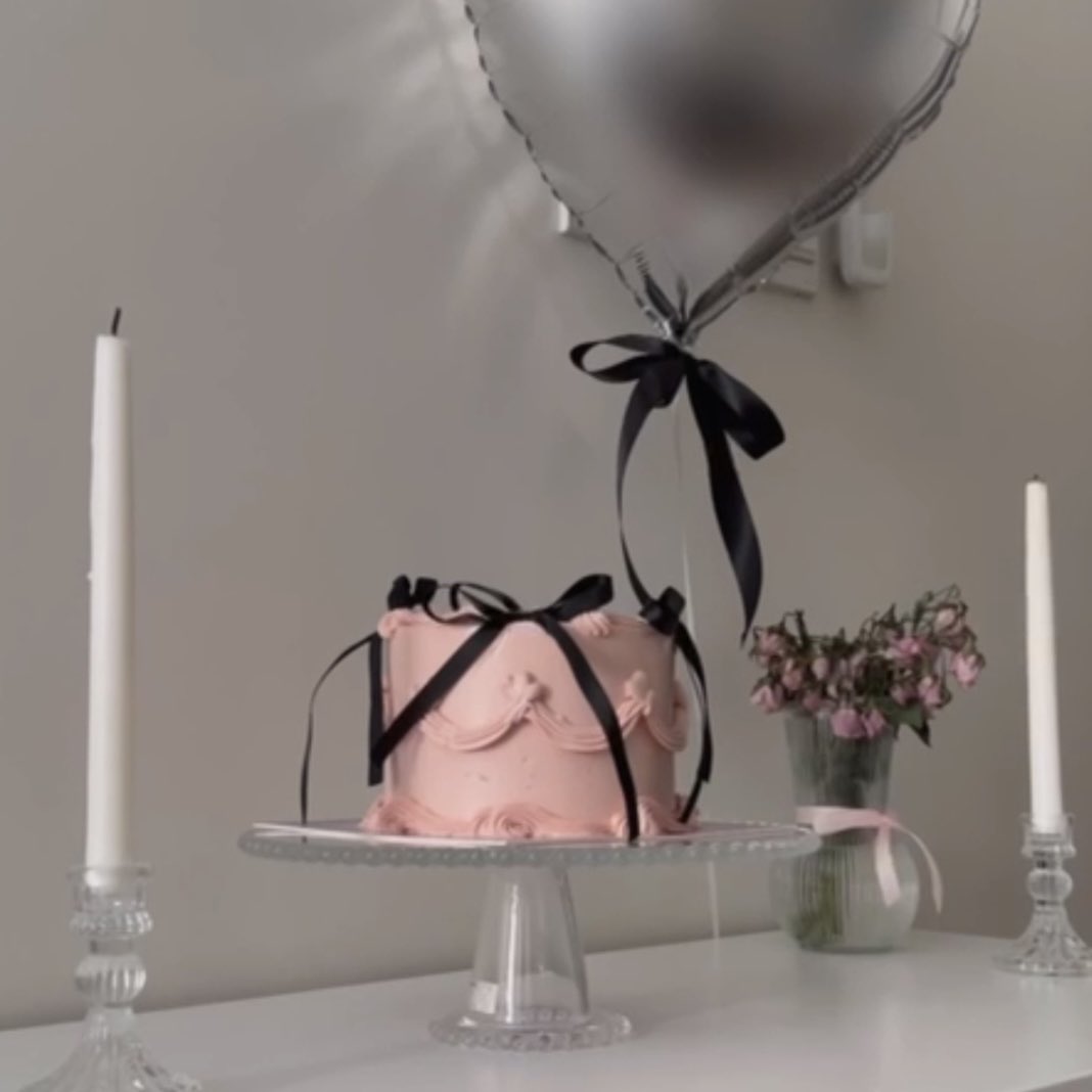 rabbitholesa tweet media