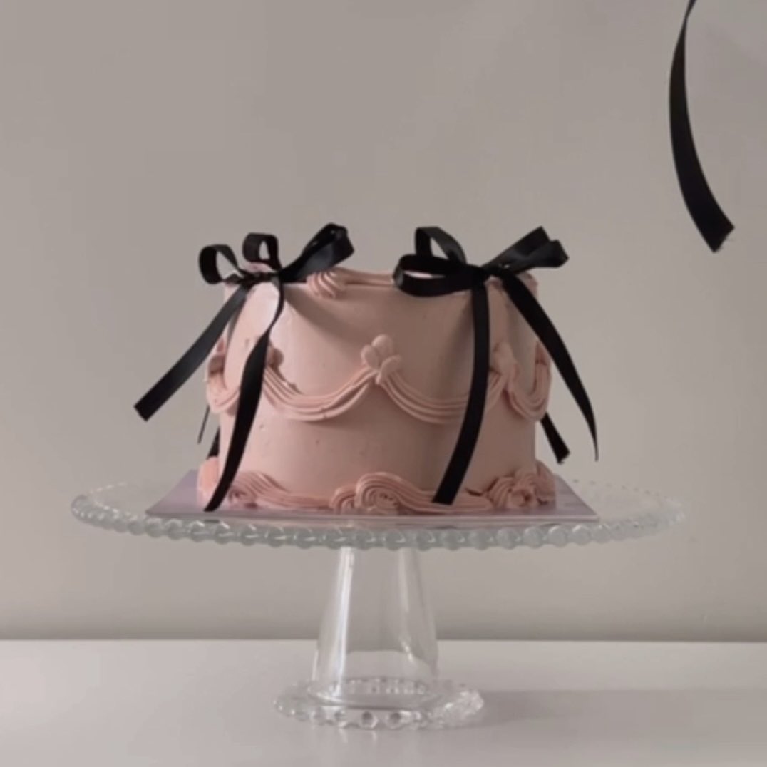 rabbitholesa tweet media