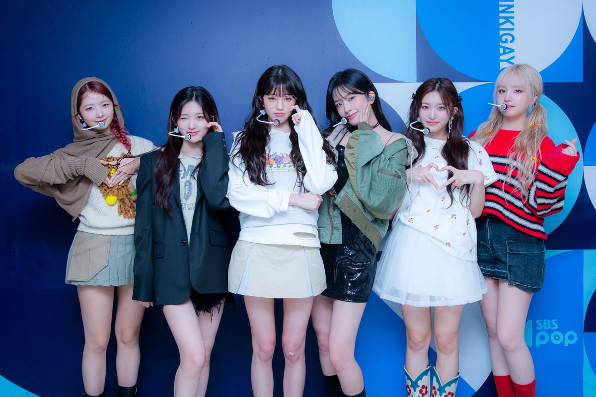 herostoire's tweet photo. 231015 #ivedinary @ SBS Inkigayo 💙 https://t.co/FLrsN7zO3z