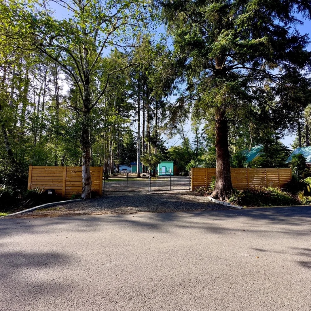 ericbutlerhomes's tweet photo. #PriceReduced‼️
#LandForSale 📍259 Toleak Ave SE - Ocean Shores, WA - NWMLS: 2163299
- 0.1745 Acres / 7,601 sqft

#NorthBeachRealtyOs #Land #WaRealEstate #SeattleRealEstate #VacationProperty #FifthWheel #PacificNorthwest #hiddencoast #penninsula #vacationtown #builder https://t.co/CCDQVFz7He