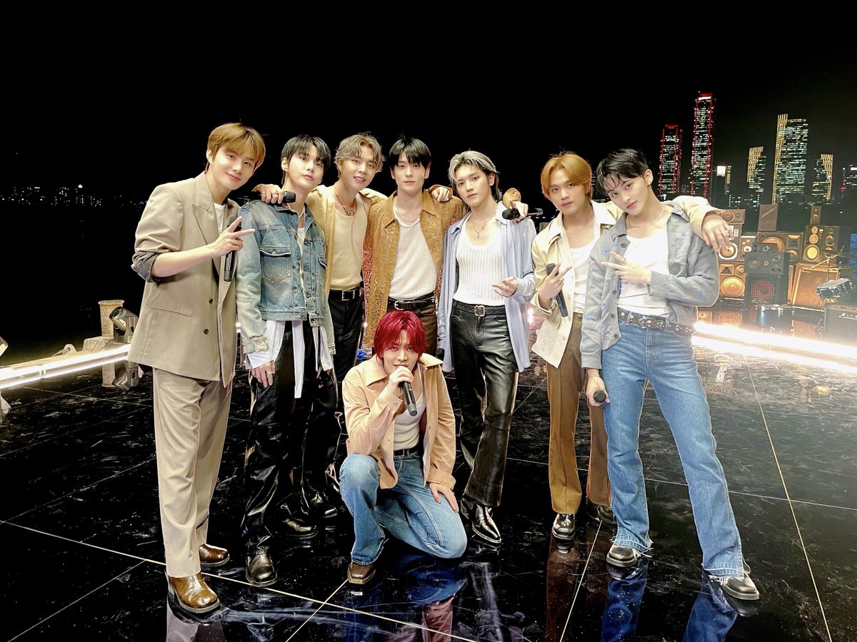 NCTsmtown_127 tweet picture