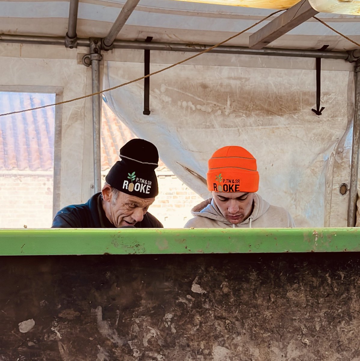 Jon Rooke tweet media