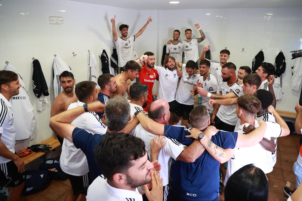 💙🤍💙

No nos cansamos de decirlo.

𝐒𝐚𝐛𝐞𝐦𝐨𝐬 𝐝𝐨́𝐧𝐝𝐞 𝐞𝐬𝐭𝐚𝐦𝐨𝐬 𝐲 𝐯𝐚𝐦𝐨𝐬 𝐚 𝐥𝐮𝐜𝐡𝐚𝐫