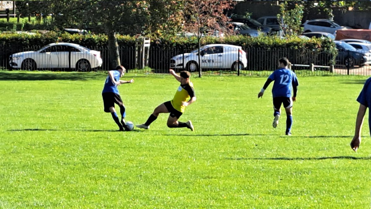 A tight game that could've swung either way, however it's the Wands that progress to the next round after a tough 3-2 victory! 🥳👏
Goals courtesy of Tyler White, Bradley Yates and Ramsay Gashut with a MotM performance from Jude Duguay. Well done to all involved! ⚽️💙🖤
#football