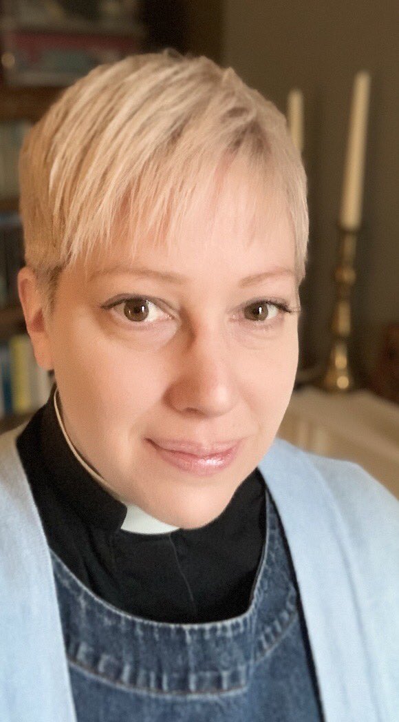 Thrilled to announce that @nickbaines has appointed the Revd Dr Kathryn Goldsmith as the next Precentor of @WakeCathedral. Mother Kathryn is currently serving as Minor Canon for Liturgy and Worship @BristolCathedra and will join the team in Wakefield in January 2024 @LeedsCofE