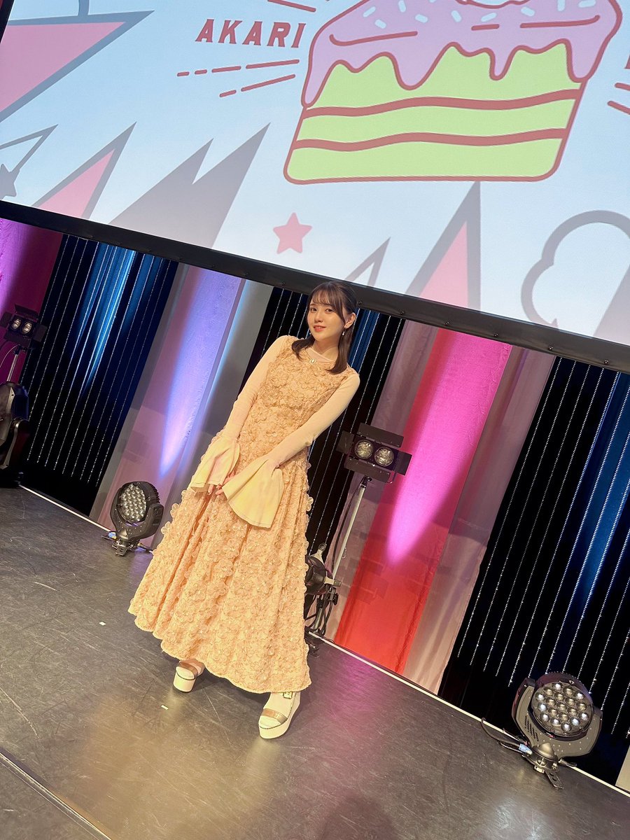 kitoakari_1016's tweet photo. たくさんの方にお祝いしてもらえて、いい歳を迎えられそうです☺️✨
本当にありがとうございました‼️✨
カラオケコーナー楽しかったなあ…しっかりバッチリ盛り上がってくれたの聞こえた‼️自分の好きな曲を歌って聴いてもらって喜んでもらえるの最高だしありがたすぎるなあ…☺️ https://t.co/5Izl1uwRah