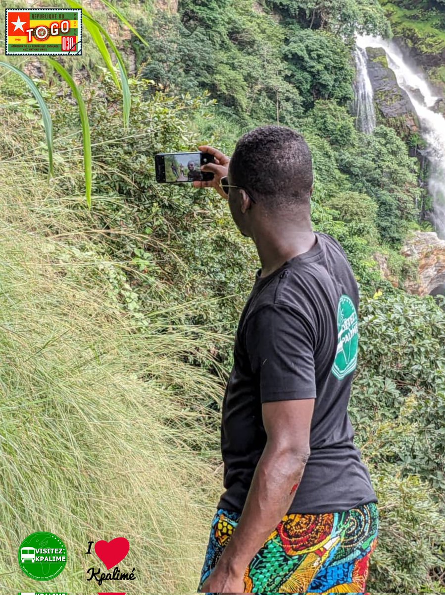 AmenAbbey's tweet photo. On avance quoi qu'il arrive 💪💪💪
Les routes les plus difficiles mènent vers les plus belles #destinations.

📍 Cascade de Yikpa, Danyi

#TT228 #Togo🇹🇬 #VisitezKpalime https://t.co/l3NfA8vTre