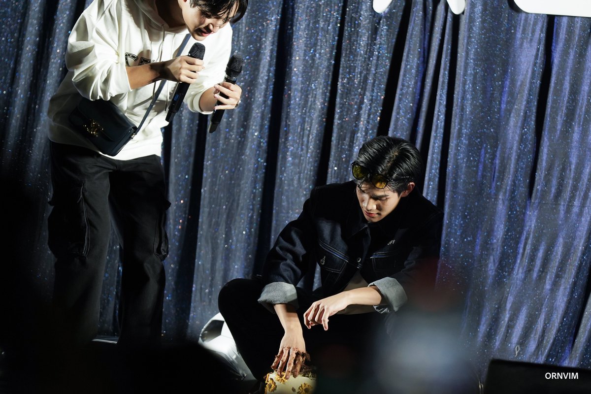 ornvim's tweet photo. ความเละเทะนี้ ตีดีมั้ยจมนน 🤣🤣🤣

#MyFourthShineNineteen
#Fourthnattawat 
#Gemini_NT
#GeminiFourth https://t.co/275238KUNA