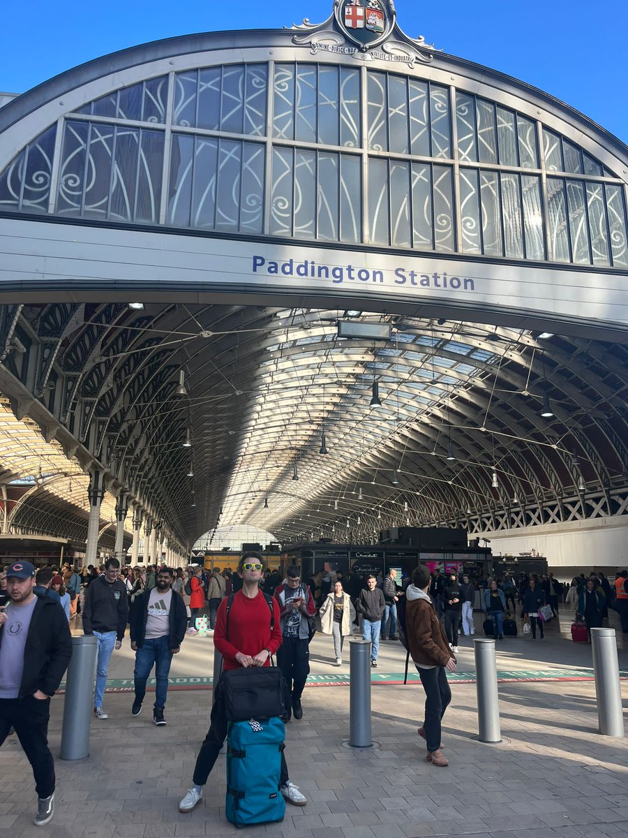 Tour Day 16 Railway Station 30: London Paddington. No mucking about, Paddington is mighty. Great to see it thriving in the Elizabeth Line era, especially as my grandad used to run the train operations here.