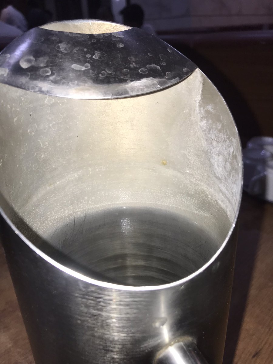 hydmehdipatnam's tweet photo. My dear @AFCGHMC Hotel sohail Malakpet maintenance totally dairty Drinking water jug
(look like it bathroom jug)
Please take action
#savehealth
@GadwalvijayaTRS
@GhmcMayoroffice https://t.co/KC3C01ph35