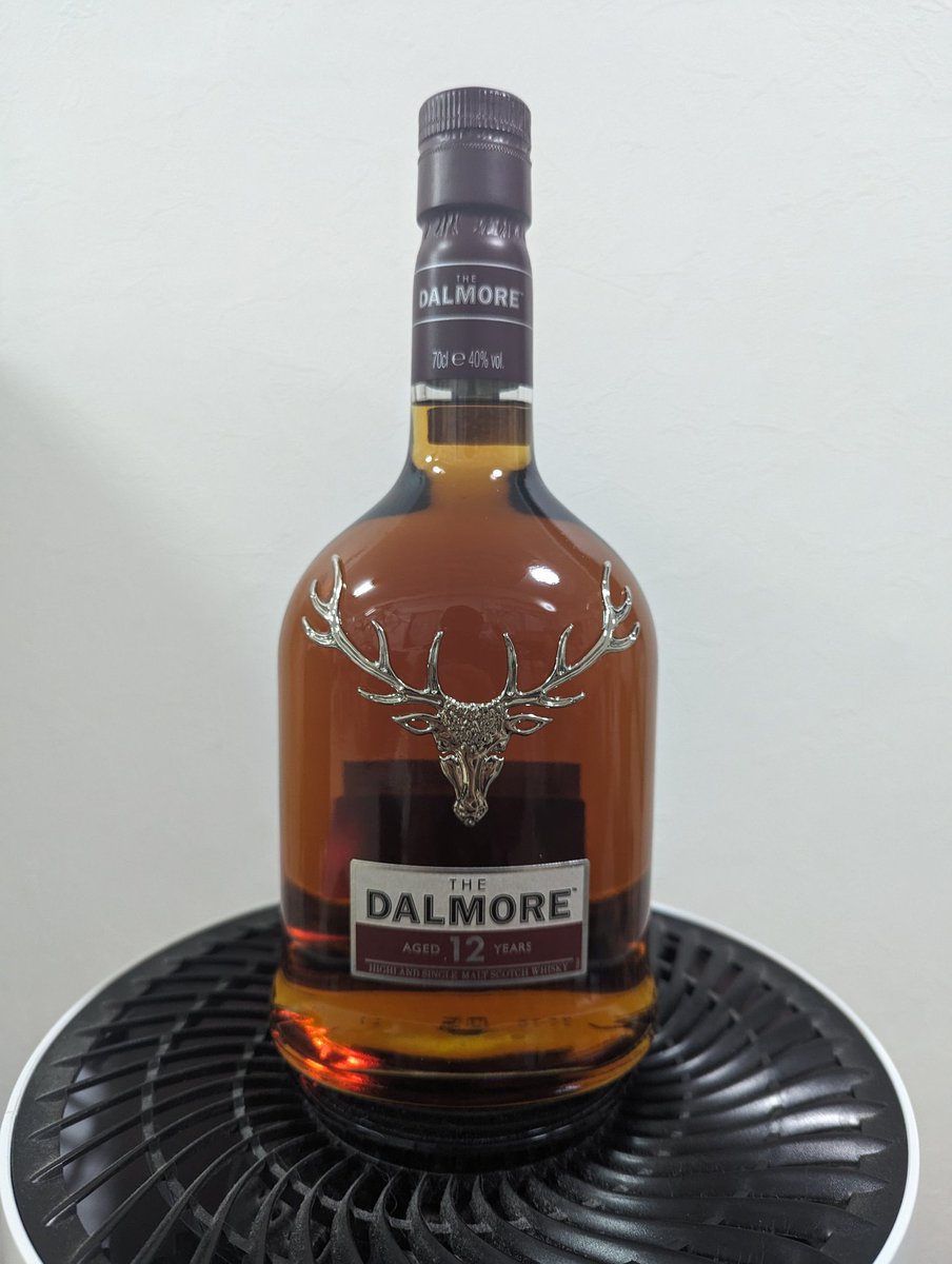 いいウイスキーを買ってしまいました☺️

#ダルモア 
#ウイスキー